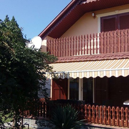 Villa Uettoero Ut 177 B Balatonfenyves Exterior foto
